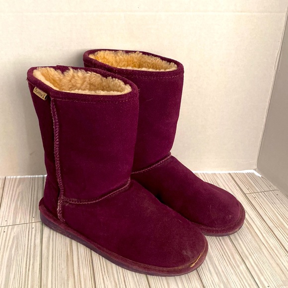 BEARPAW purple boots - Picture 1 of 4